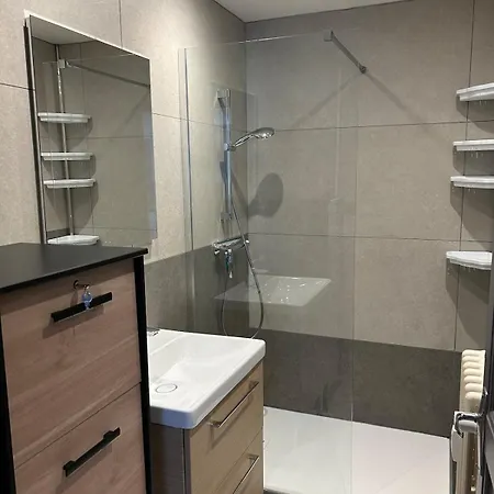 Cosy T2 Bis Avec 2 Balcons Cave A Skis Velos Et Parking Gratuit * Modane